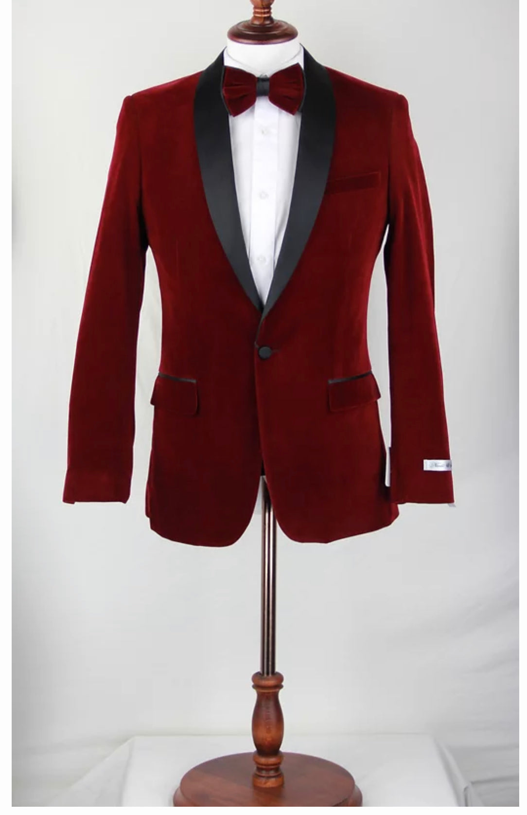Slim-Fit Tuxedo Velvet Jacket